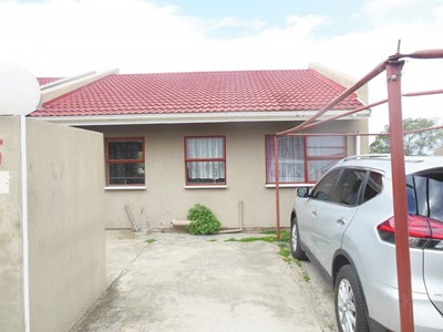 Townhouse for sale in Headlands, King Williams Town