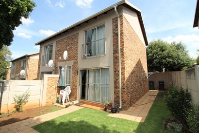 Townhouse for sale in North Riding, Randburg