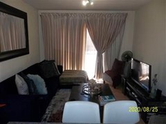 2 Bedroom Apartment For Sale in Halfway Gardens, Midrand
