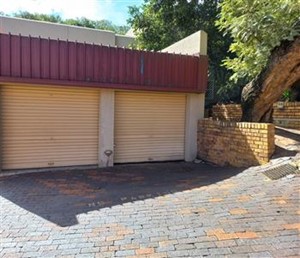 Townhouse for sale in Bassonia, Johannesburg