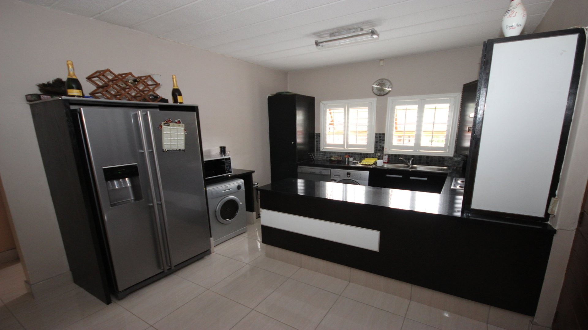 2 Bedroom Apartment To Rent in Sunninghill