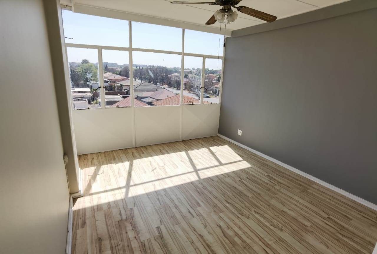 2 Bedroom Apartment For Sale in Alberton North Rosie Viljoen Real Estate