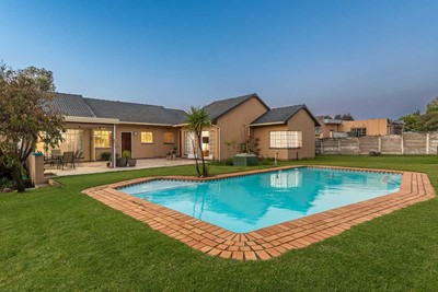 House for sale in Brackenhurst, Alberton