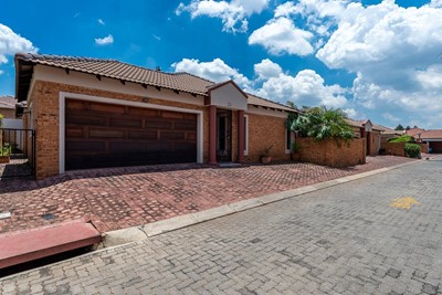 House for sale in New Market Park, Alberton