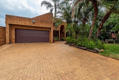 House for sale in Meyersdal, Alberton