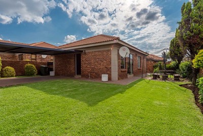 House for sale in Southdowns Estate, Alberton