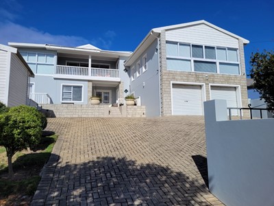 House for sale in Paradise Beach, Jeffreys Bay