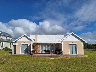 House for sale in Marina Martinique, Jeffreys Bay