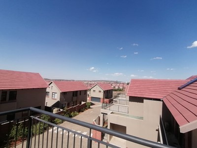 Townhouse for sale in Wild Olive Estate, Bloemfontein