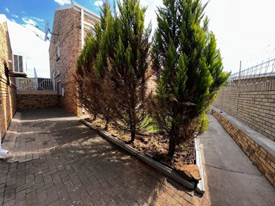 Apartment for sale in Wilgehof, Bloemfontein