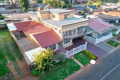 House for sale in Laudium, Centurion