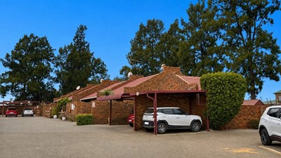 Townhouse for sale in Mayberry Park, Alberton