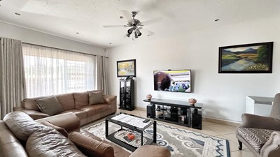 Townhouse for sale in Liefde En Vrede, Johannesburg