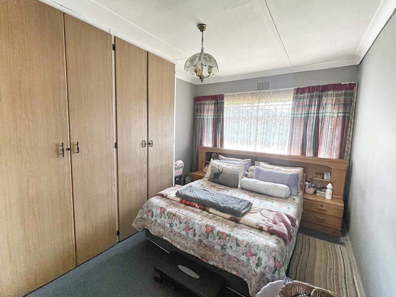 3 Bedroom House For Sale in General Alberts Park Orange Realty