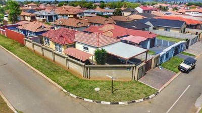 House for sale in Alveda, Johannesburg