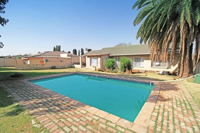 House for sale in Albemarle, Germiston