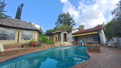 House for sale in Brackendowns, Alberton