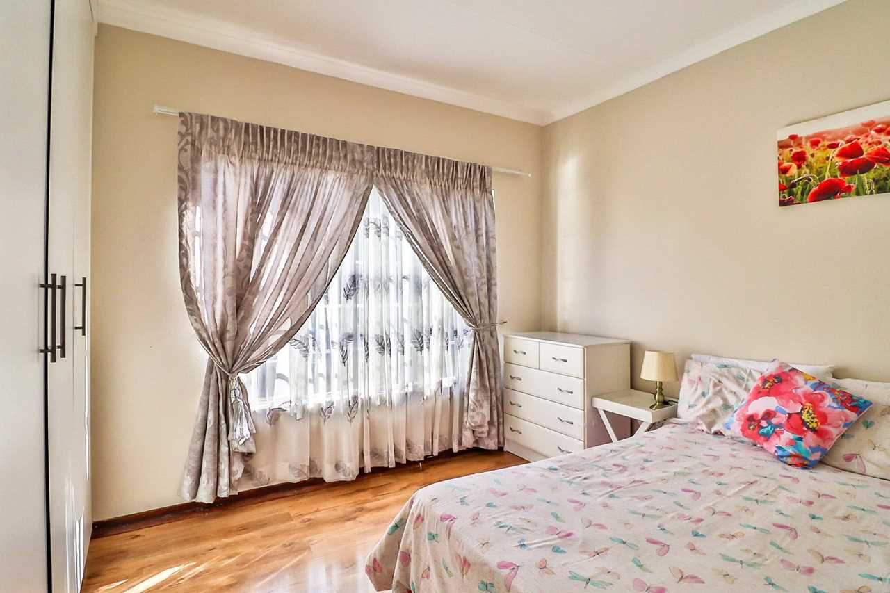 3 Bedroom House For Sale in South Crest Habibi Properties