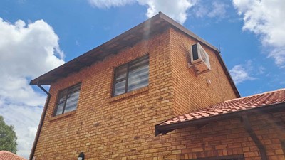 Bachelor Flat to rent in New Redruth, Alberton