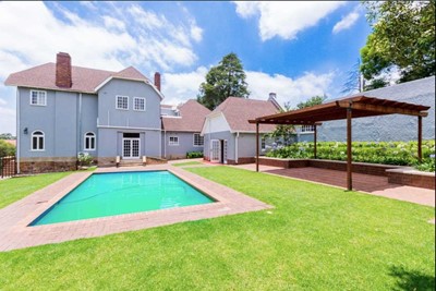 Apartment to rent in Parktown, Johannesburg