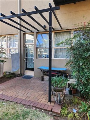 Apartment for sale in Richmond, Johannesburg